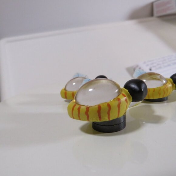 Unique Bee (3) Magnets (bubble acrylic) BEE GOOD, BEE HAPPY, BEE SWEET - Picture 6 of 11